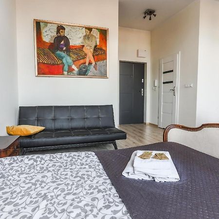Sunhouse Apartment Торунь Экстерьер фото