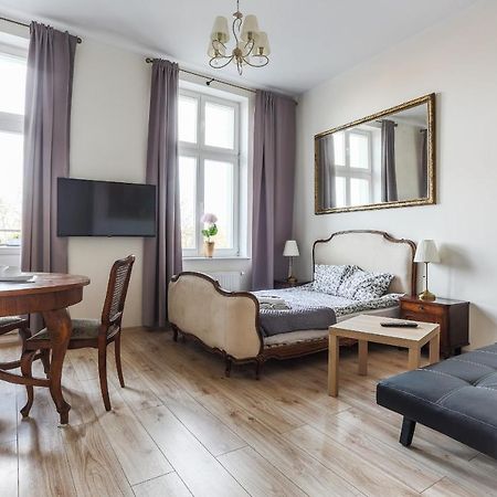 Sunhouse Apartment Торунь Экстерьер фото