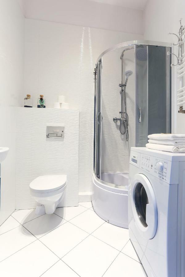 Sunhouse Apartment Торунь Экстерьер фото